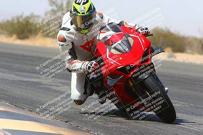 media/Mar-28-2022-Superbike Trackdays (Mon) [[b8603d0f67]]/Open Track Time/Turn 3 Inside/